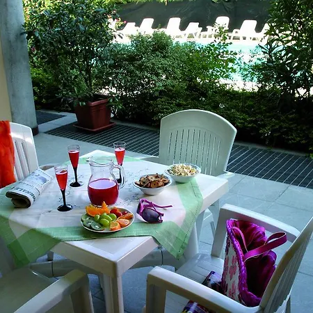 Hotel apartamentowy D'oro Desenzano del Garda