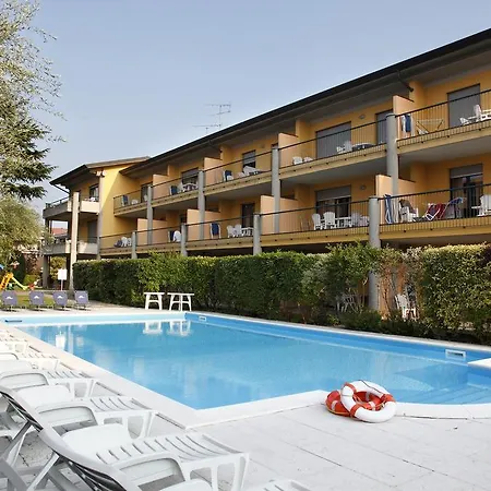 Hotel apartamentowy D'oro Desenzano del Garda