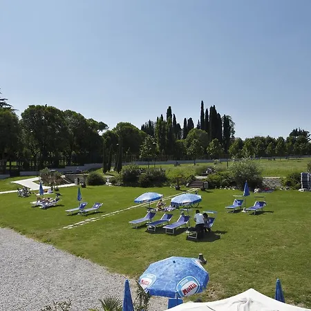 Hotel apartamentowy D'oro 4*