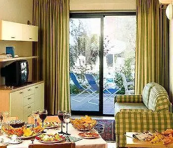 Hotel apartamentowy D'oro 4*