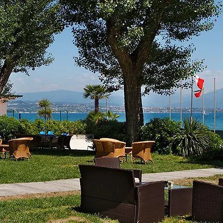Hotel apartamentowy D'oro Desenzano del Garda