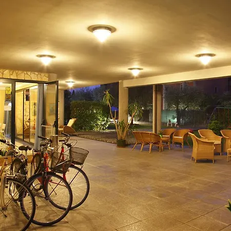 Aparthotel D'oro 3*